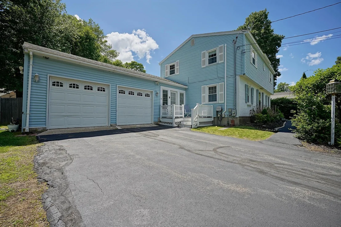 Photo of 7 Acorn Acres