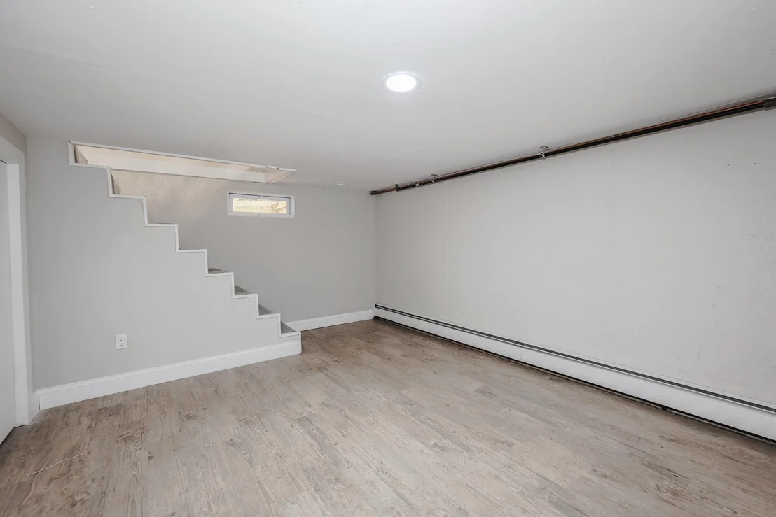 Photo of 112 Gilson