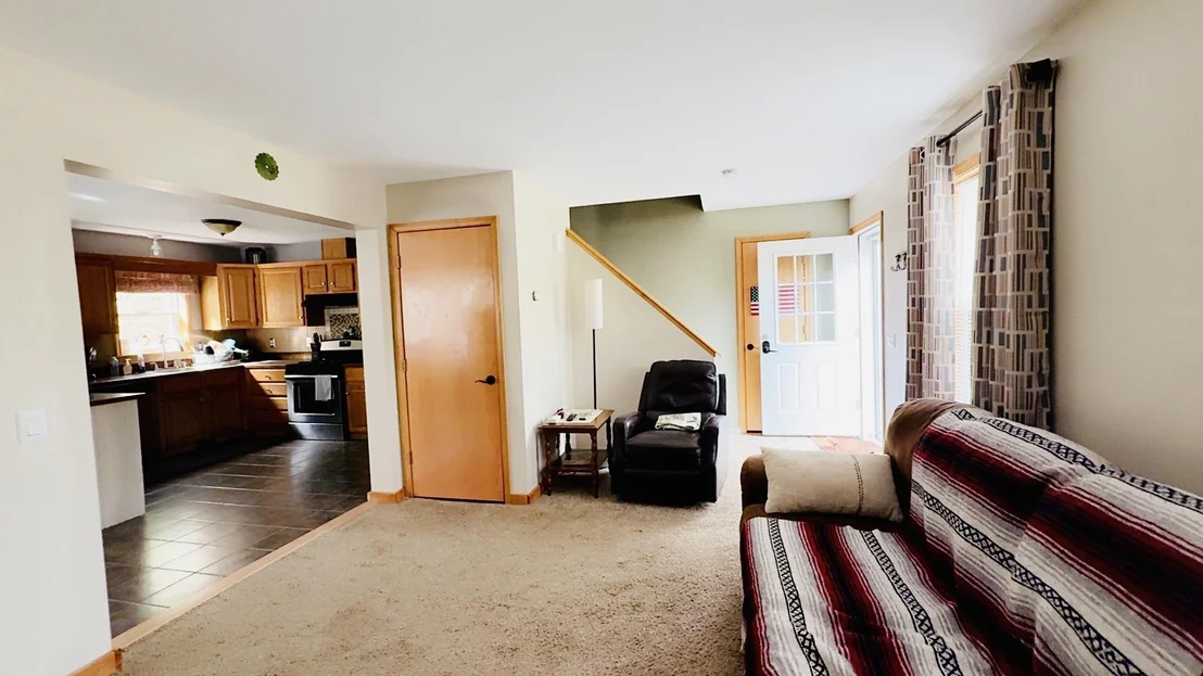 Photo of 648 Tigola