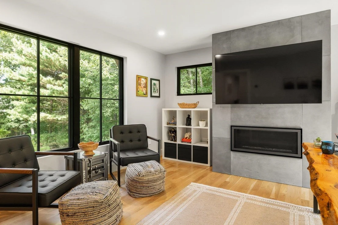 Photo of 53 Spring