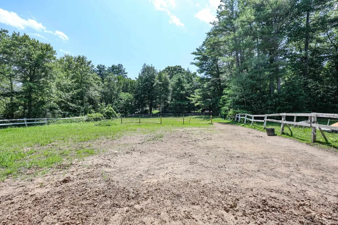 Photo of 22 Holton