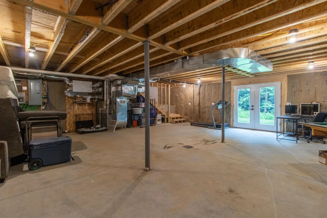 Photo of 559 Spencer Hill