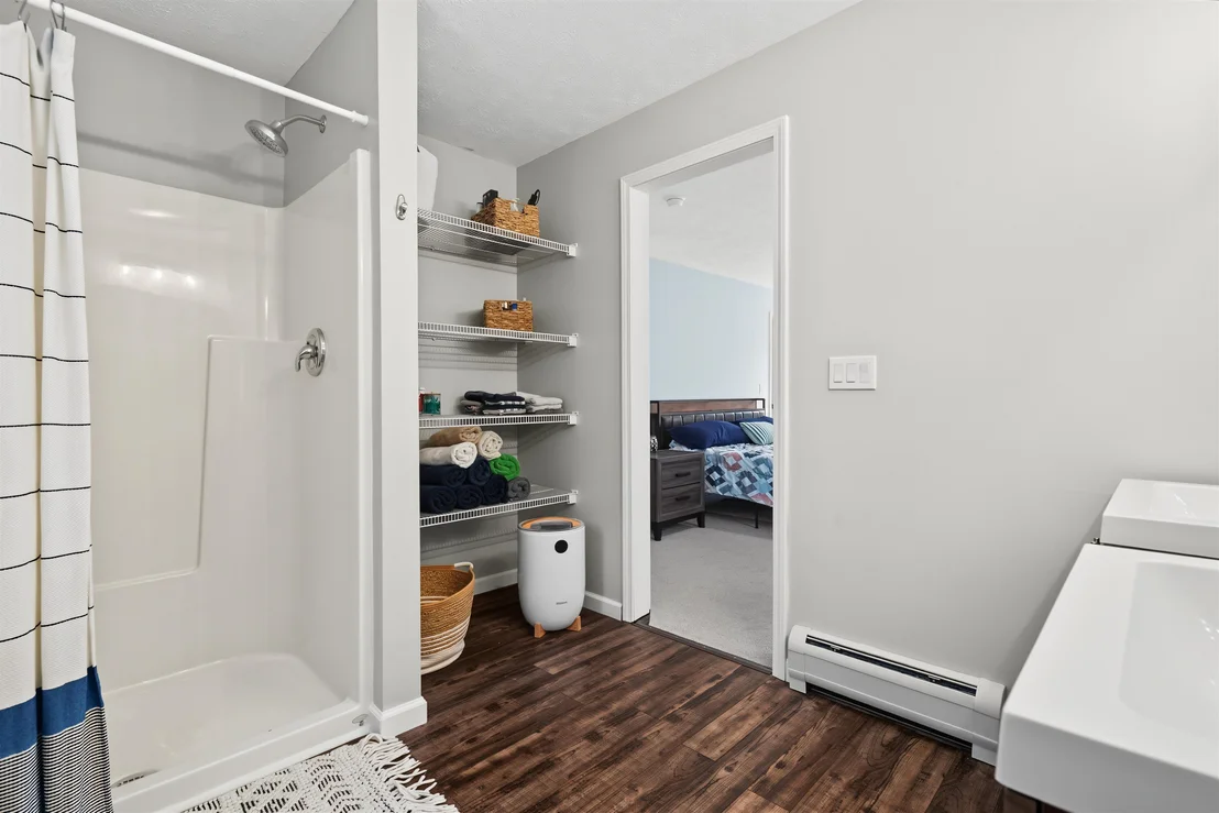 Photo of 590 Main