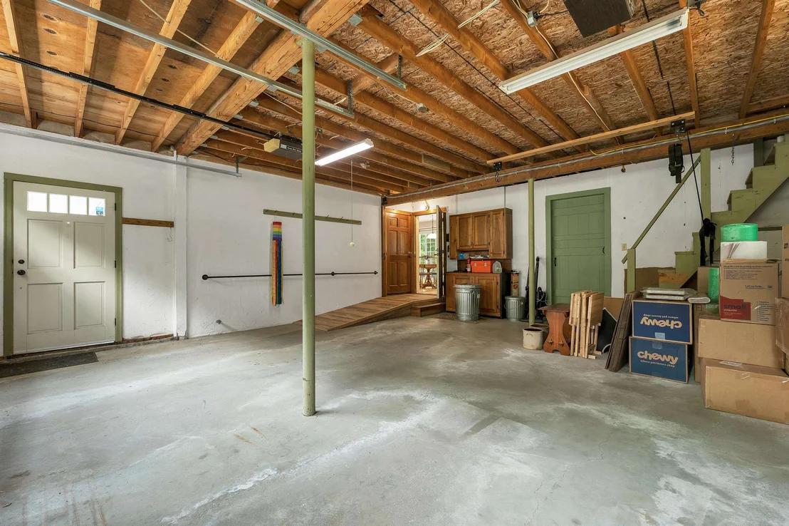 Photo of 3 Oak Knoll