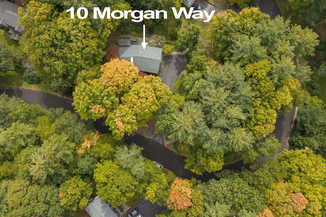 Photo of 10 Morgan