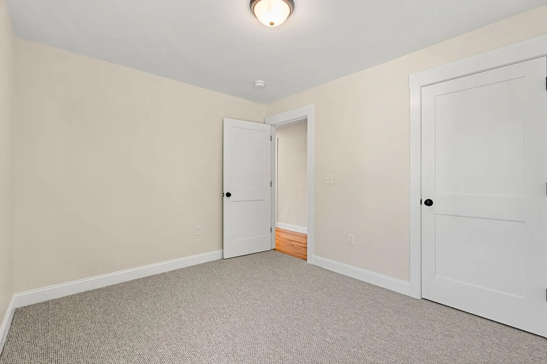 Photo of 15 Bartlett
