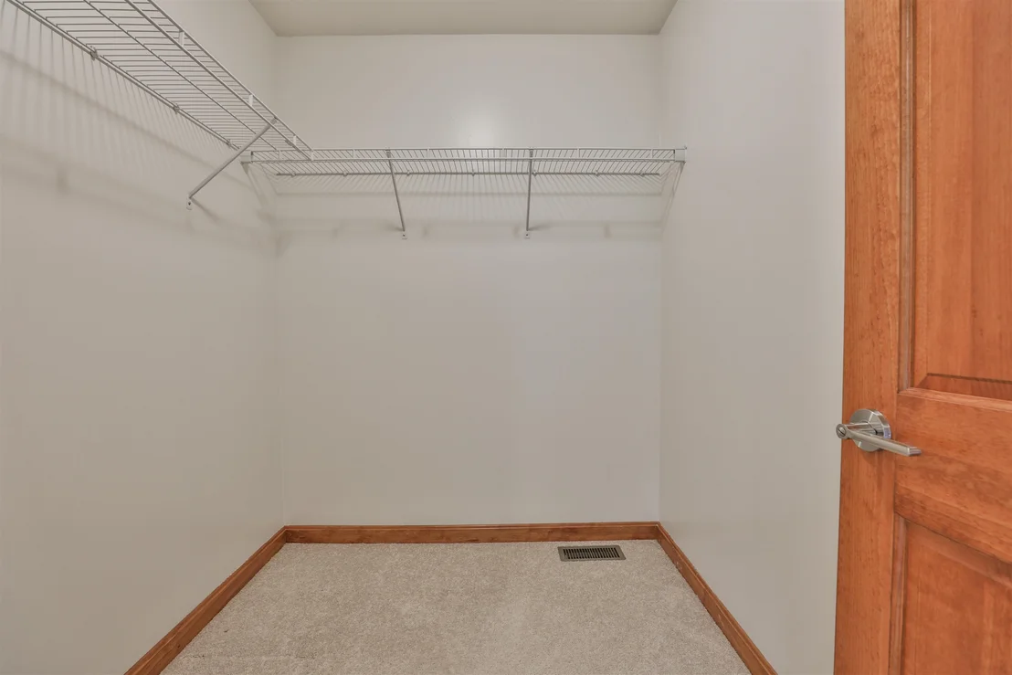 Photo of 14 Ames