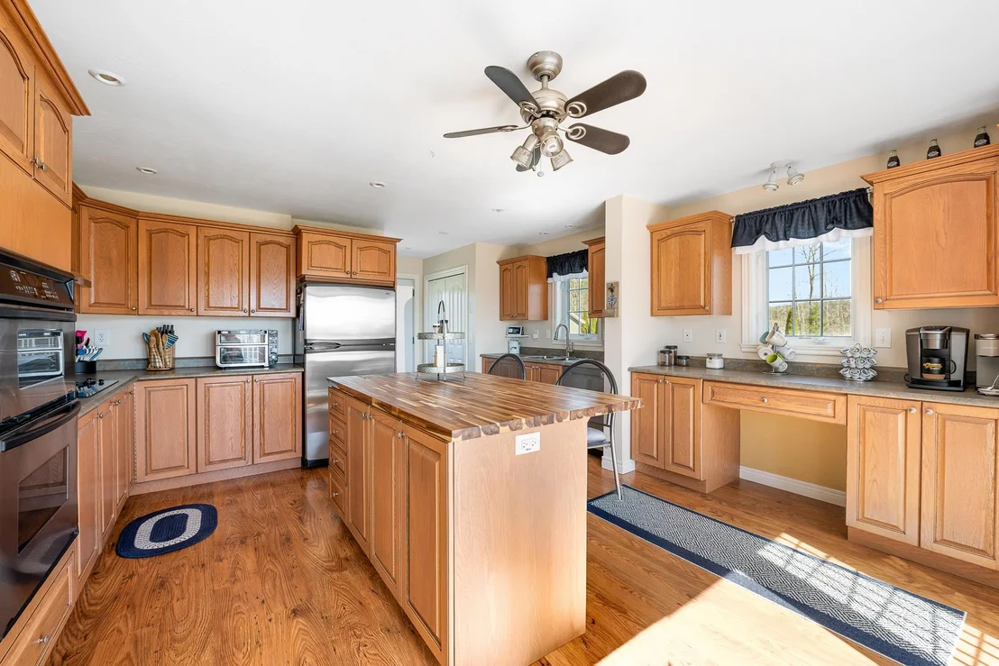 Photo of 794 Reed