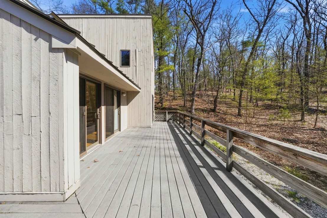 Photo of 88 Meetinghouse