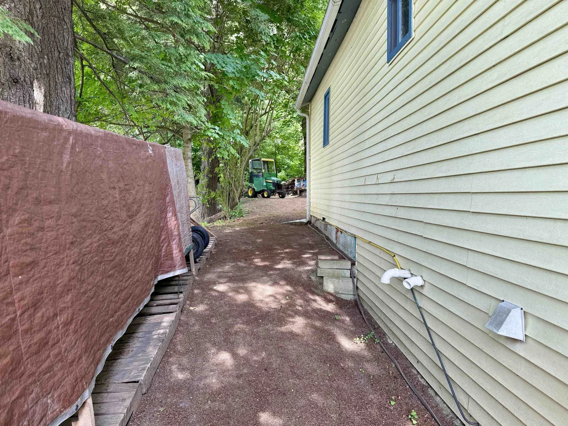 Photo of 39 Middle