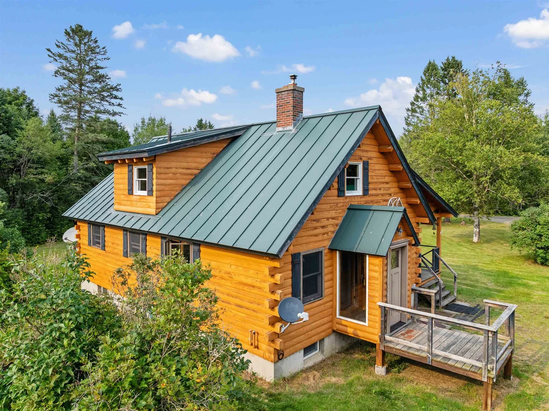 Photo of 44 Dubeau