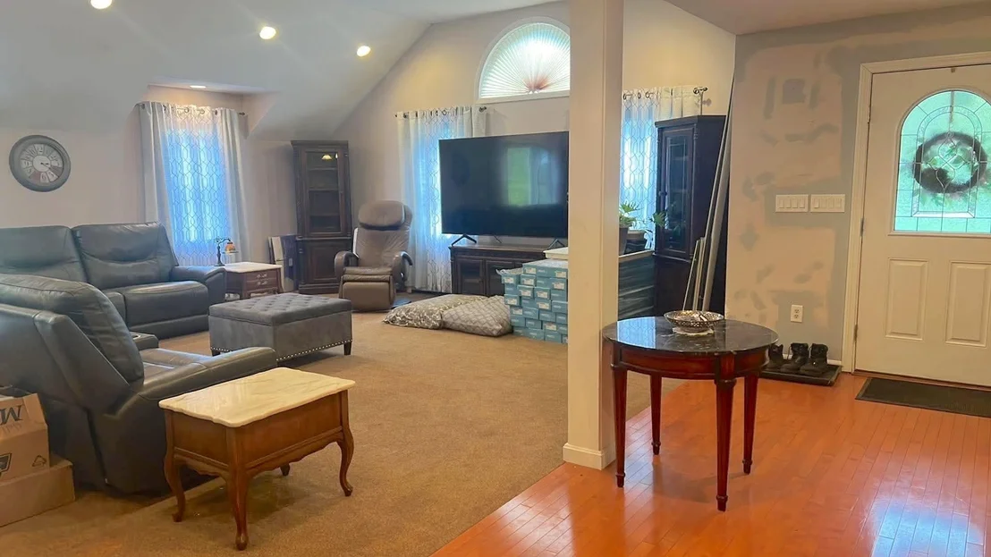 Photo of 25 Hickory