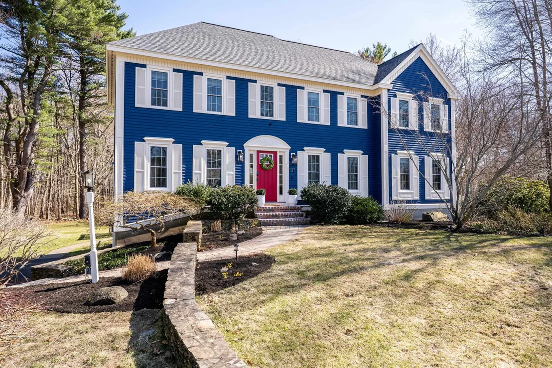 Photo of 37 Alexander