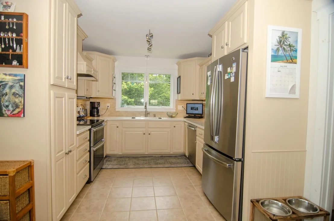 Photo of 488 Kittredge
