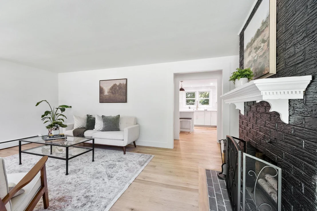 Photo of 117 Lawrence