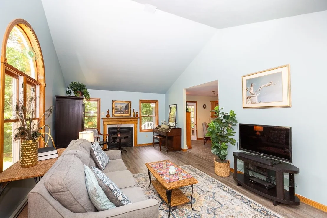 Photo of 6 Tamarack