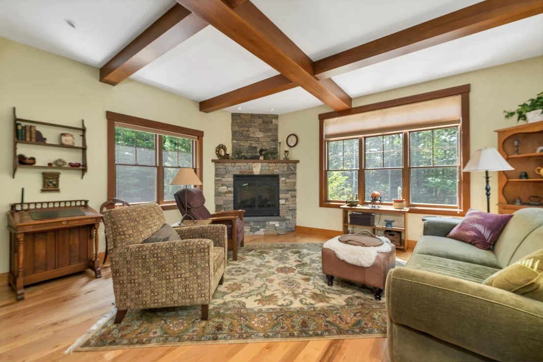 Photo of 42 Cascade Ridge