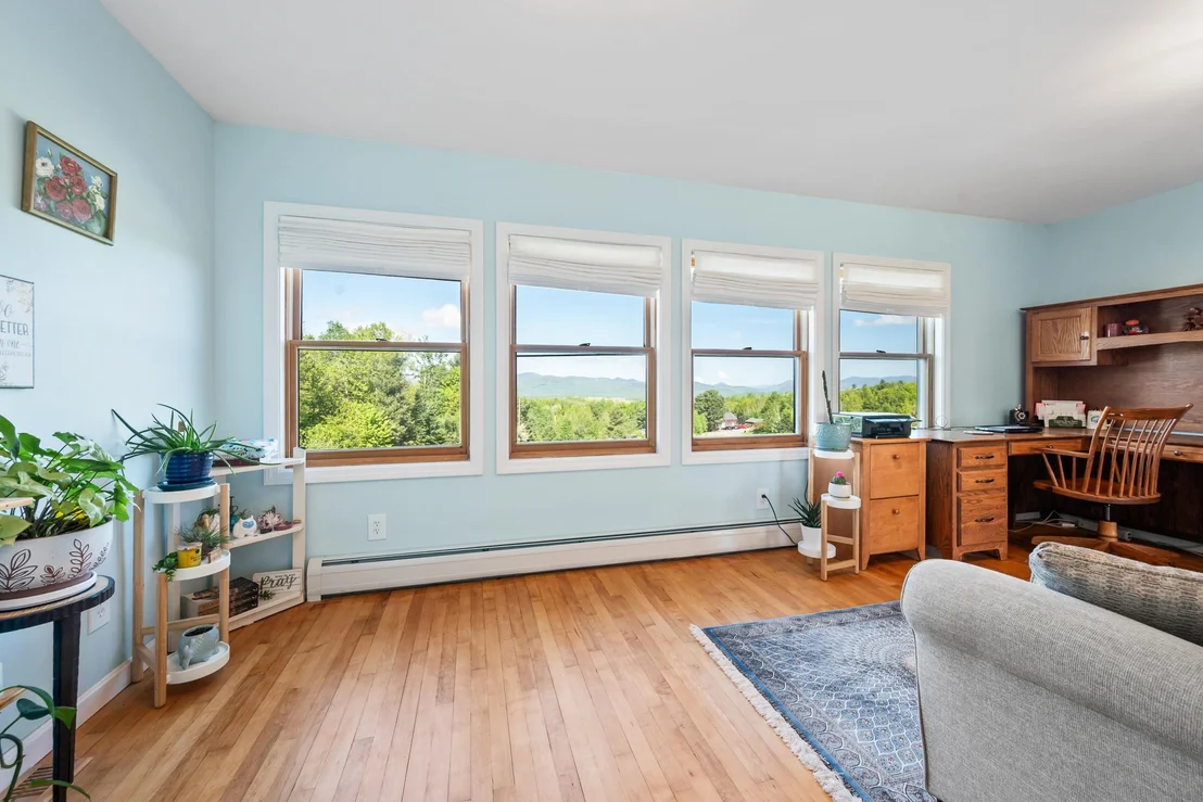 Photo of 154 Cates Hill