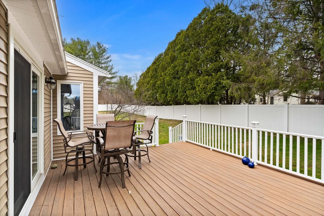 Photo of 2 Riverwoods