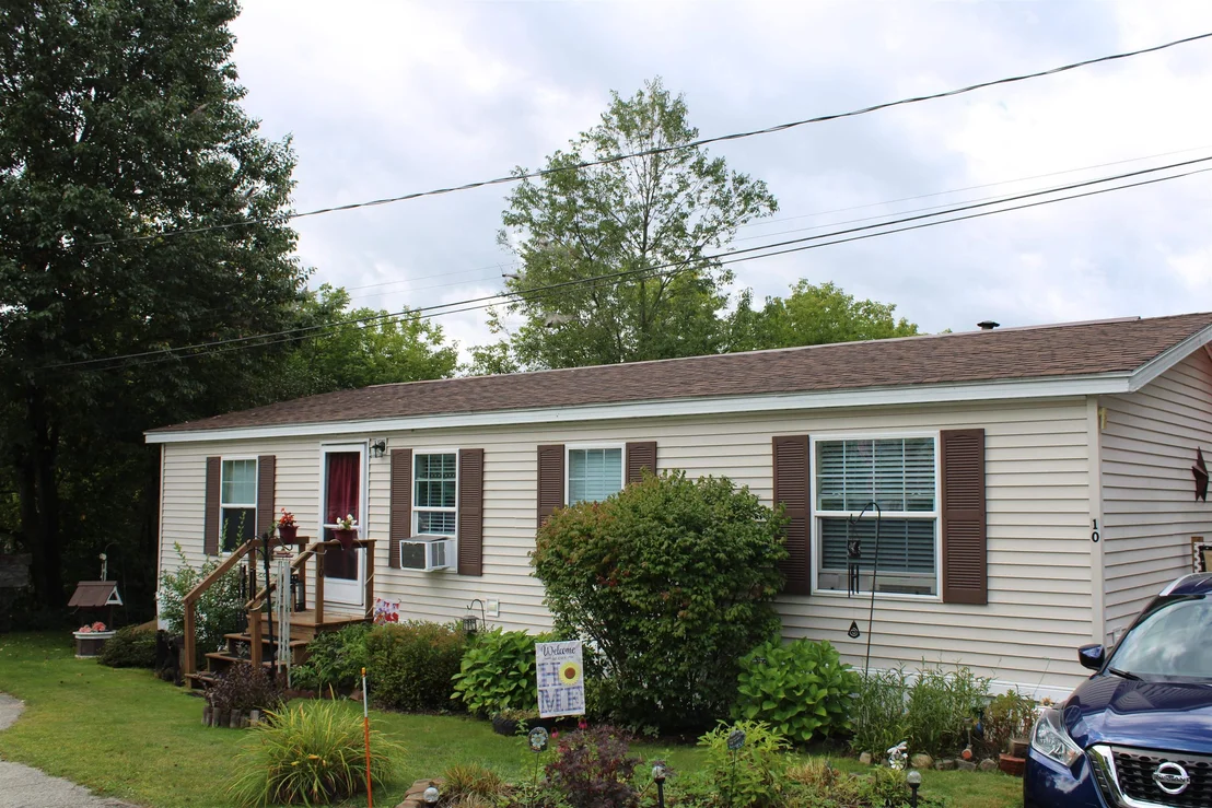 Photo of 10 Hilltop