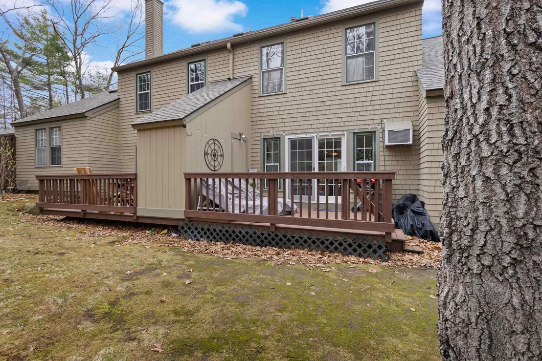 Photo of Unit 267 at 1465 Hooksett