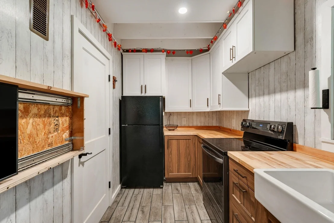 Photo of 45 Emerson