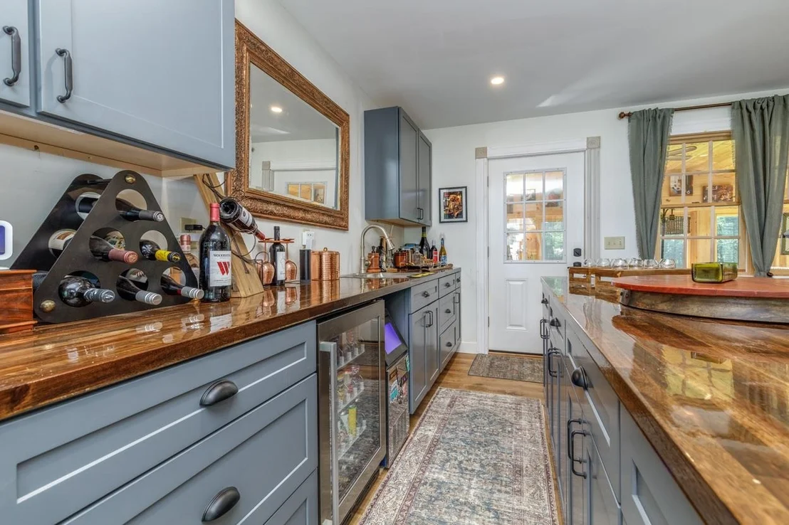 Photo of 12 Coffeetown