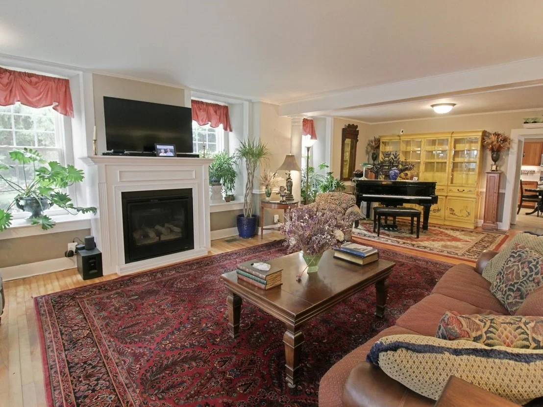 Photo of 383 St. Albans