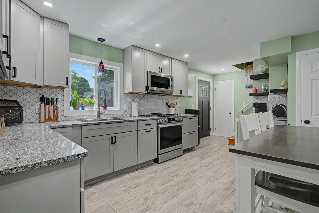 Photo of 30 Elmview
