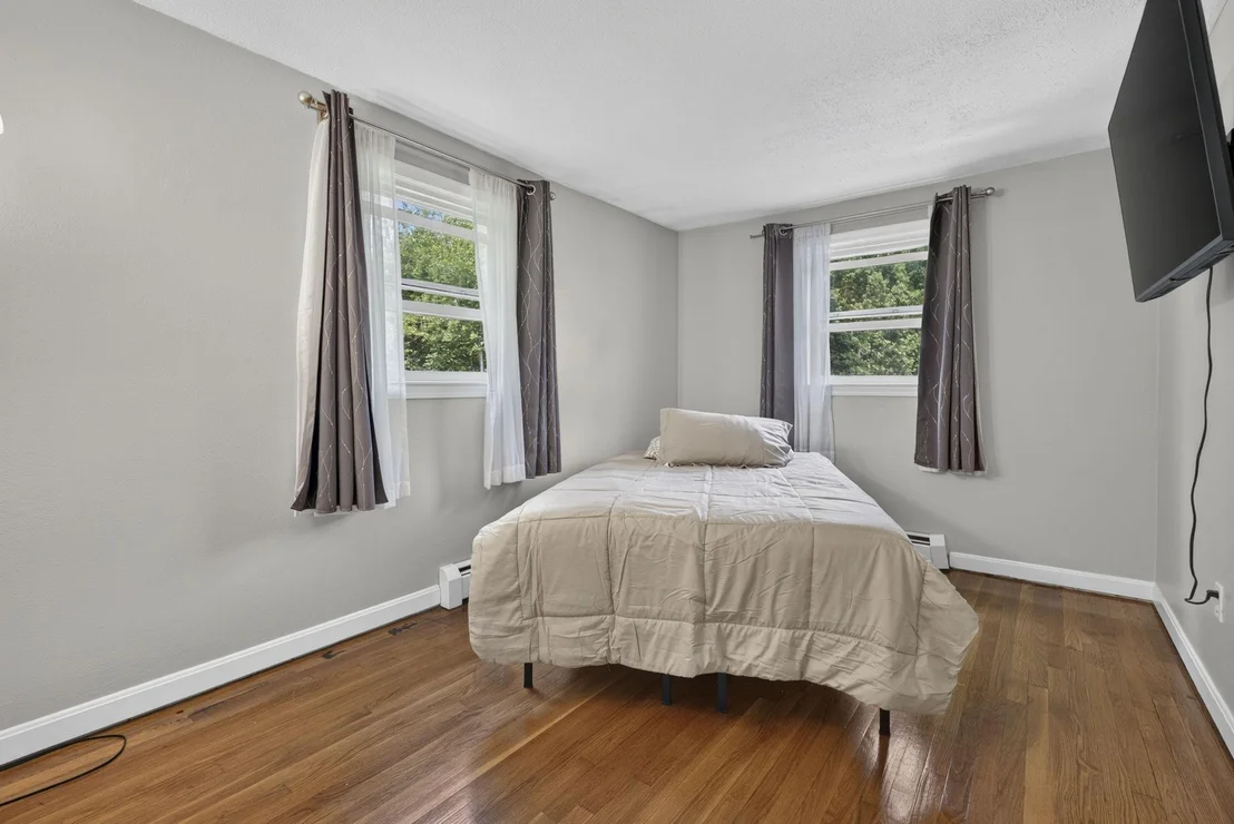 Photo of 25 Bedard
