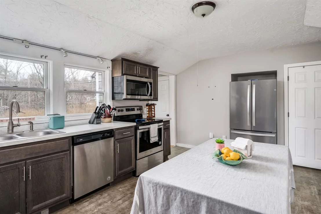 Photo of 60 Batchelder