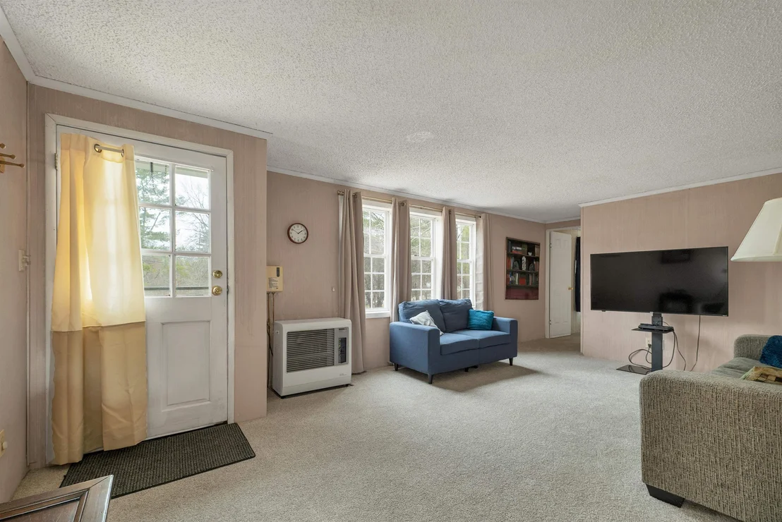 Photo of 9 Hemlock