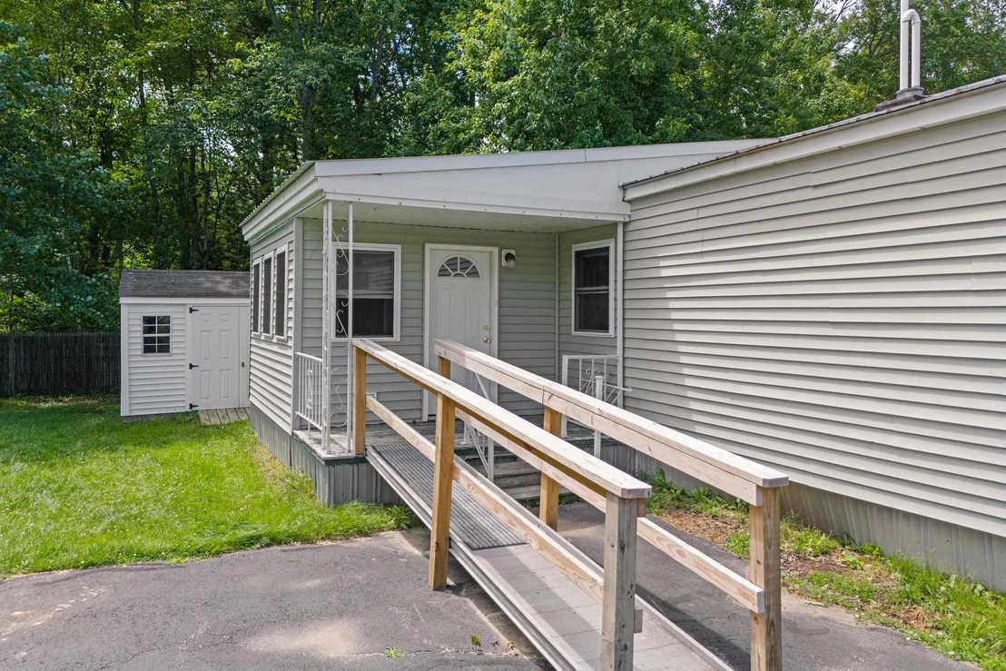Photo of Unit C12 at 290 Calef