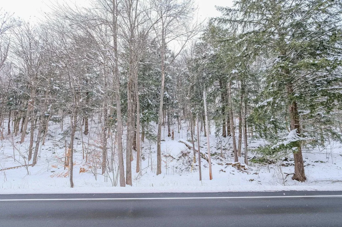 Photo of 1336 Route 100
