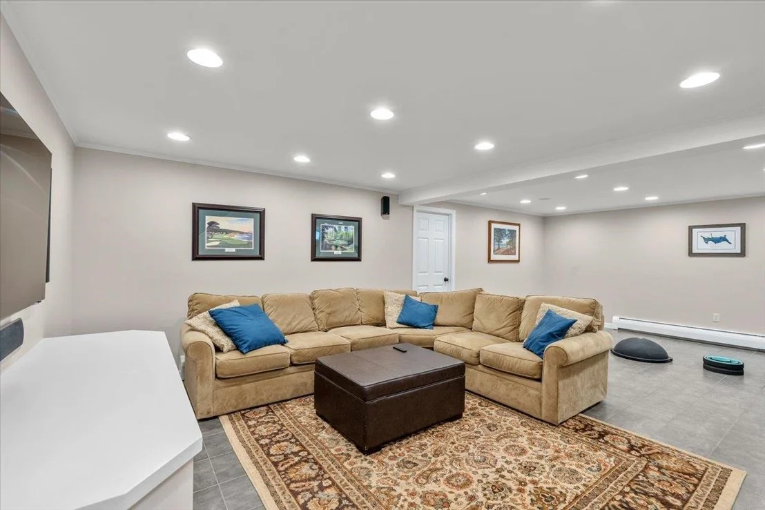 Photo of 65 Cobble Hill