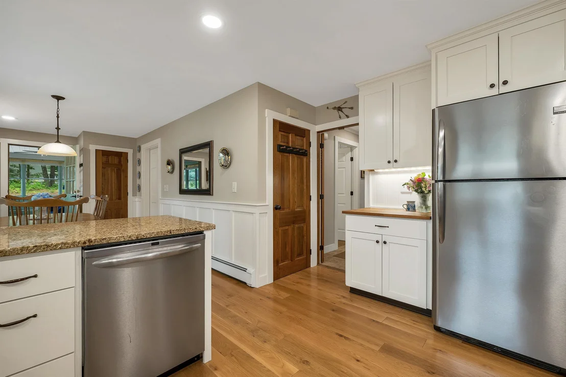 Photo of 3 Oak Knoll