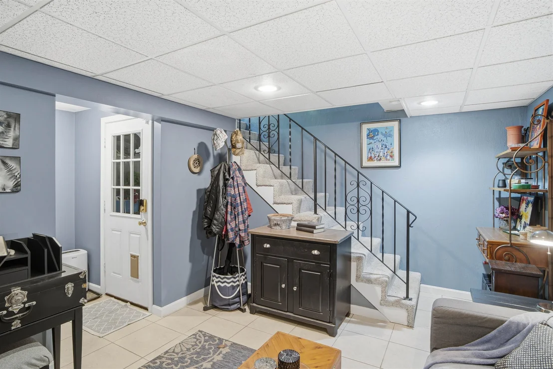 Photo of 7 Hampshire