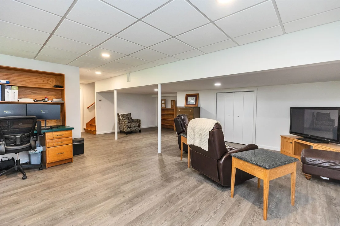 Photo of 78 Meadowcrest