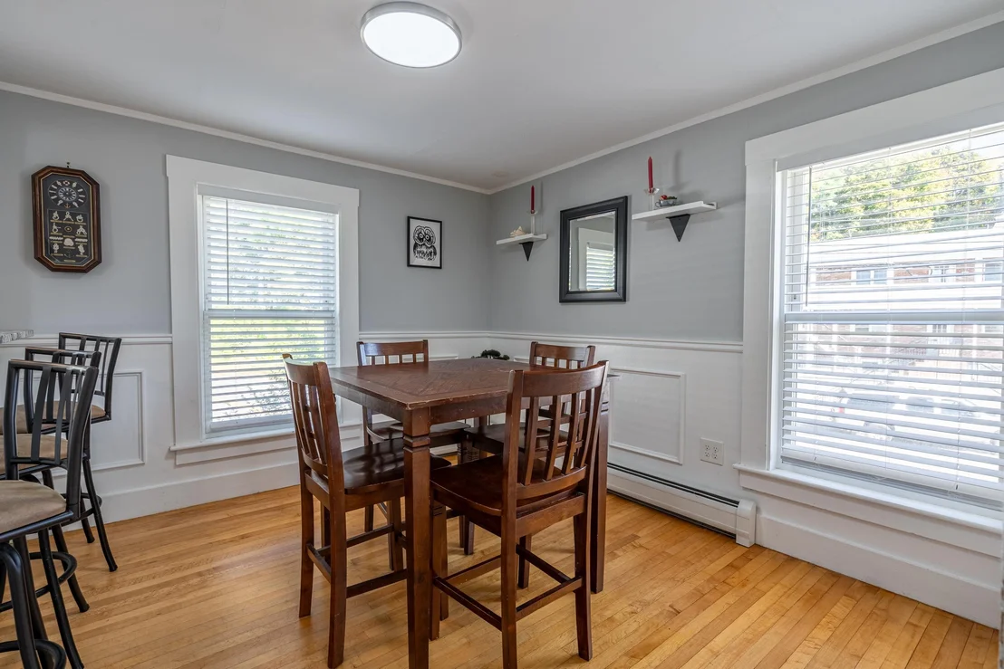 Photo of Unit A at 142A Broadway