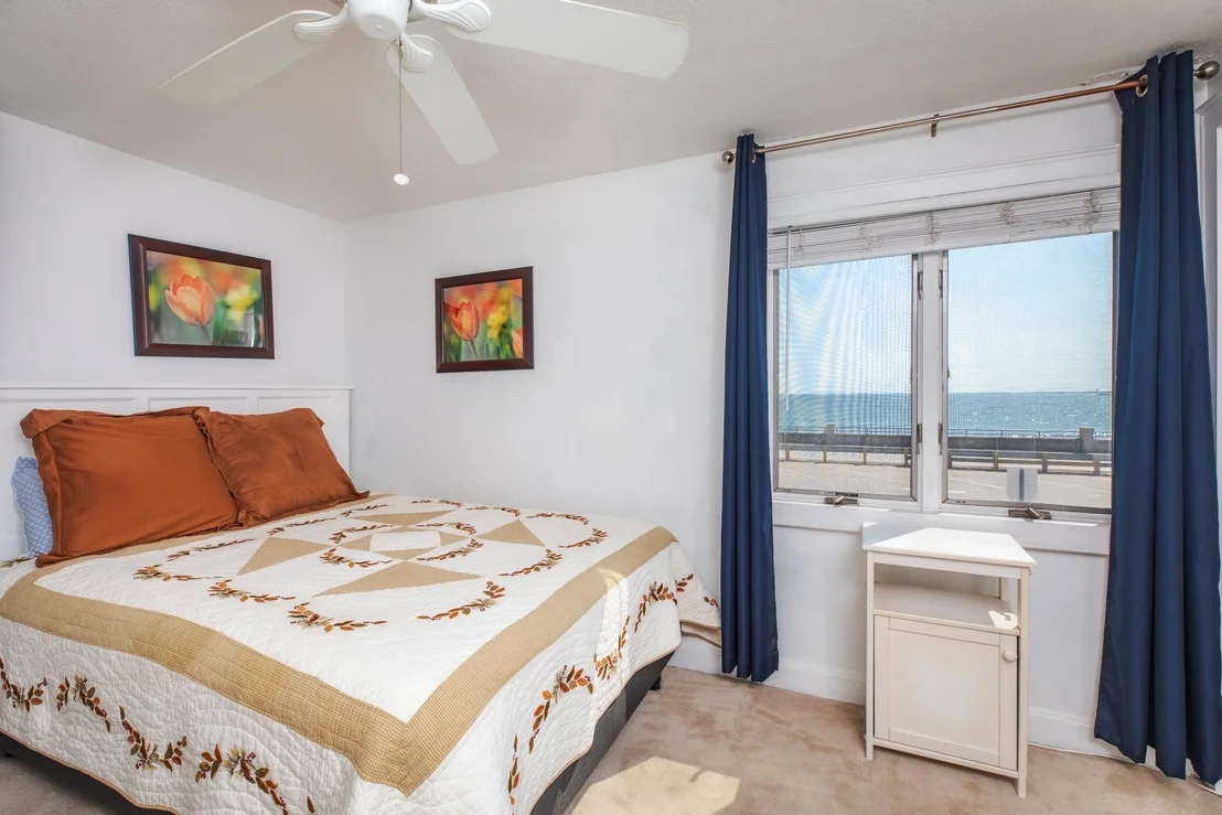 Photo of Unit B7 at 463 Ocean