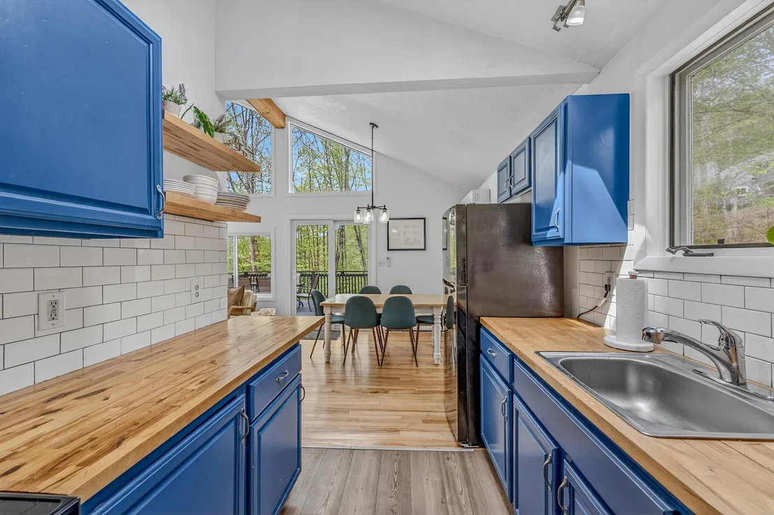 Photo of 5 Bell Valley