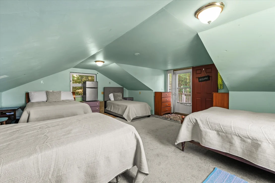 Photo of 42 Brewster