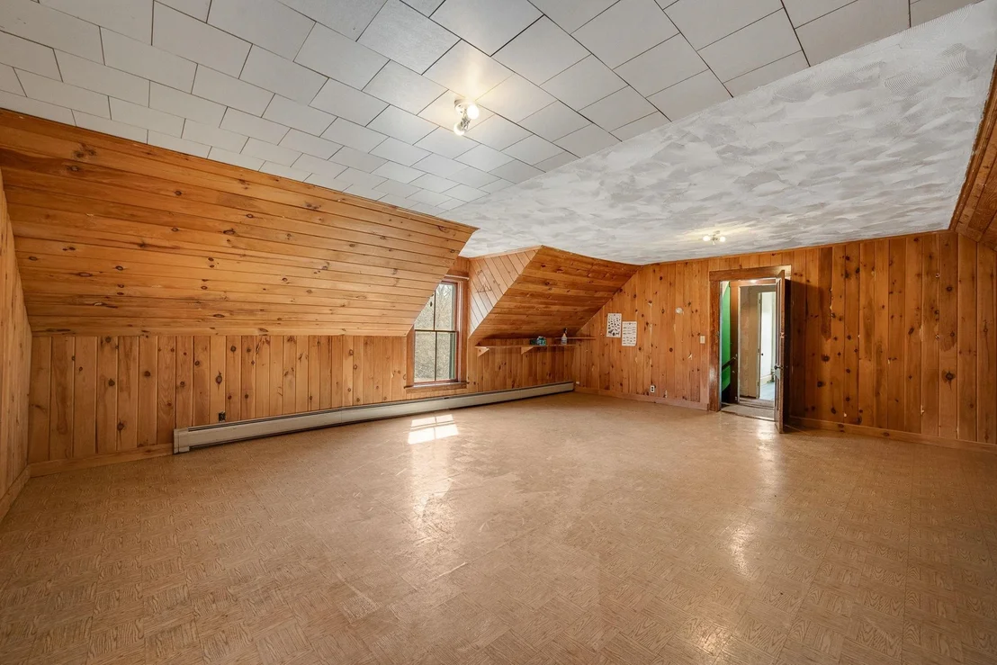 Photo of 546 Anderson