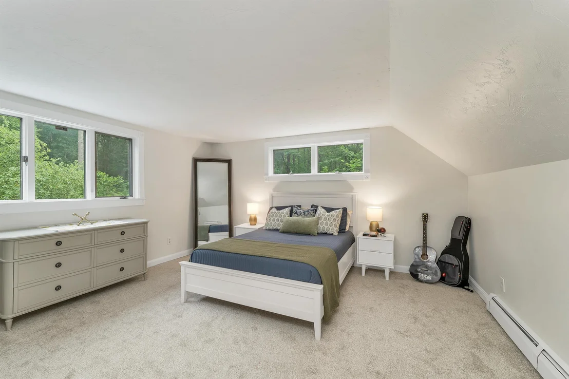 Photo of 125 Castle Hill