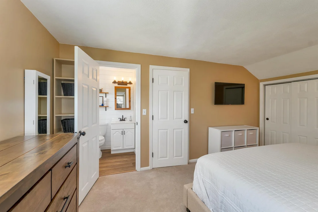 Photo of 14 Juniper