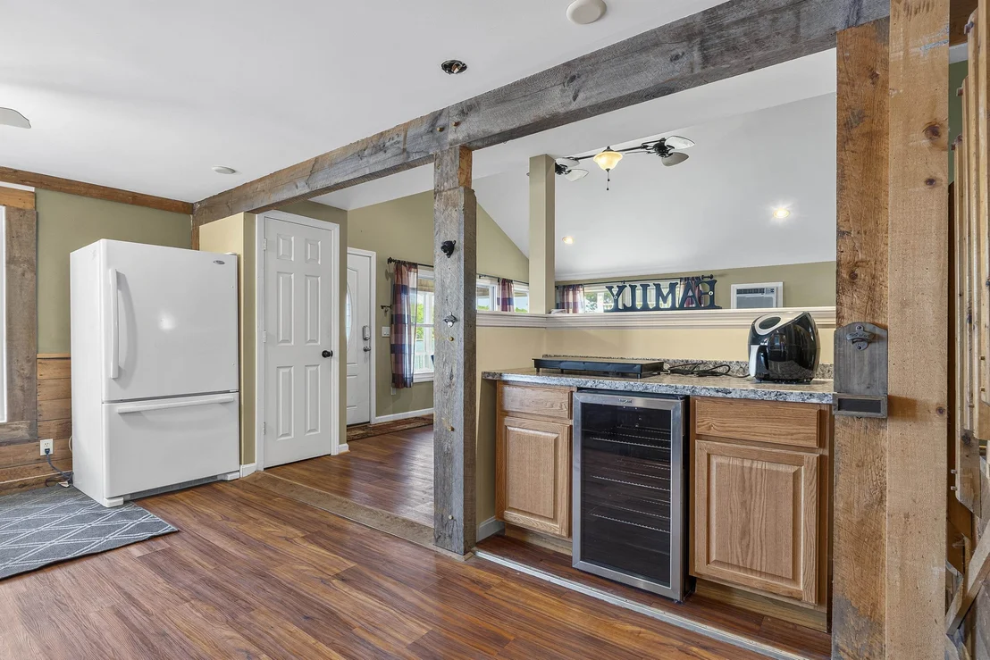 Photo of 6 Hideaway