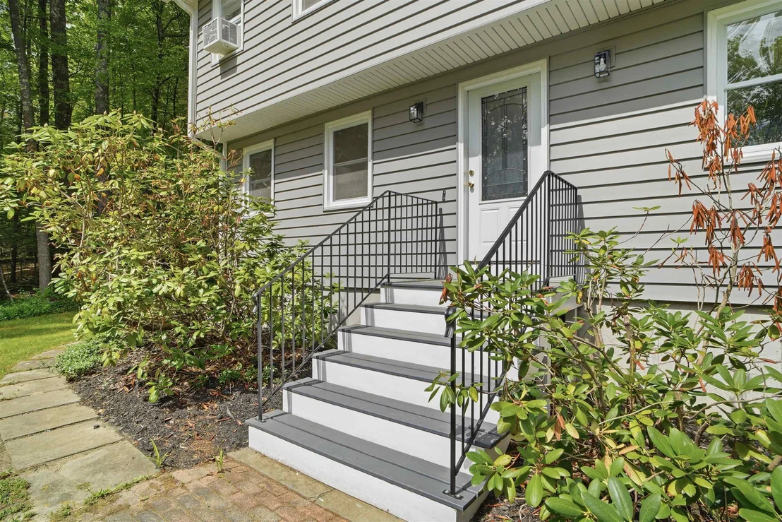 Photo of 7 Hampshire