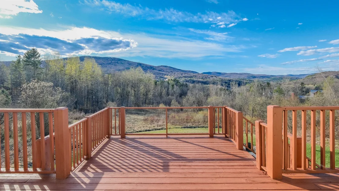 Photo of 42 Deerfield