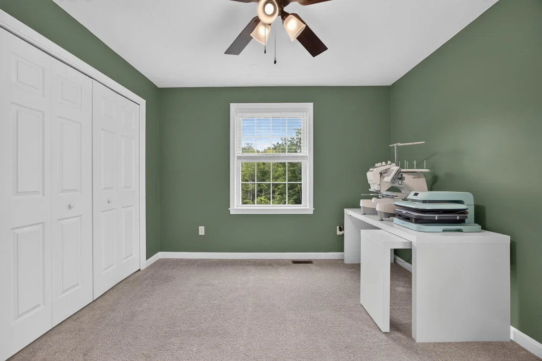 Photo of 992 Beauty Hill