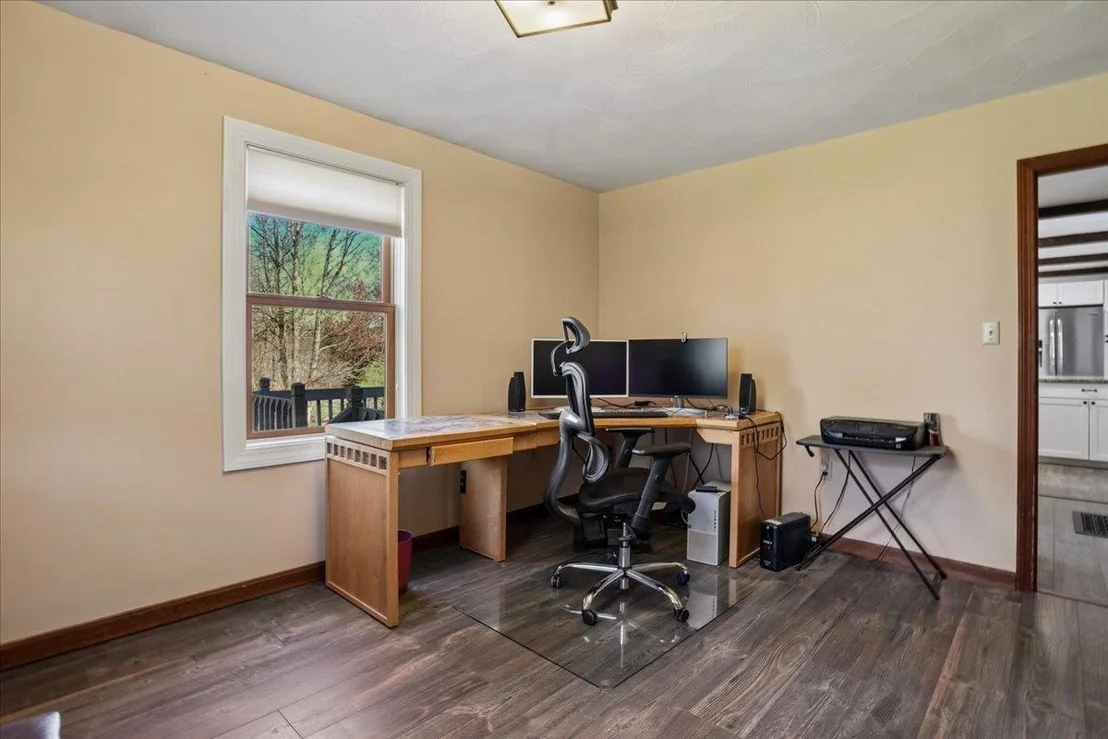 Photo of 326 Lockes Hill